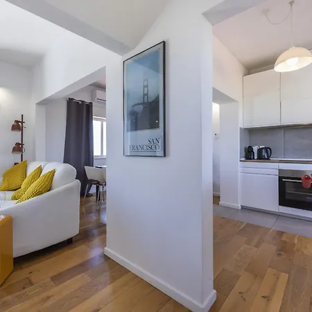 Lovers Duplex & By Seewest *