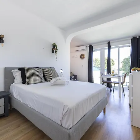 Lovers Duplex & By Seewest Apartment *