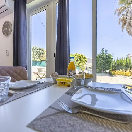 Lovers Duplex & By Seewest * Lagos